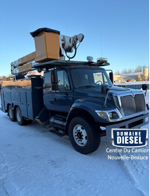 International 7400 2006 Avec Nacelle Posi-Plus